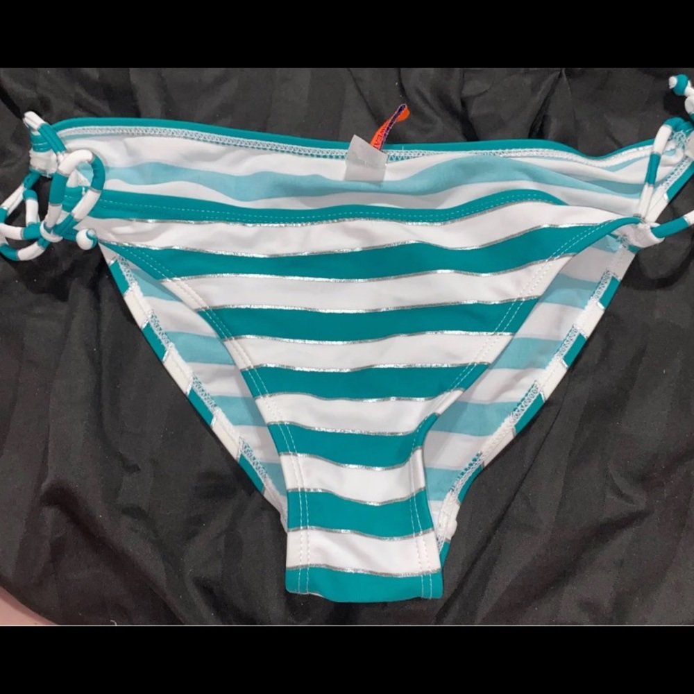 Apollo bikini - Picture 3 of 3